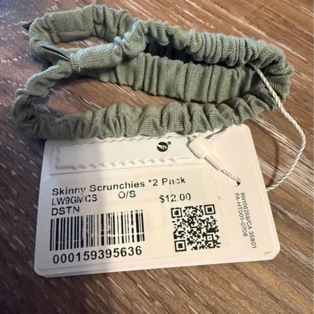 Lululemon Skinny Scrunchies *2 Pack - Picture 3 of 3